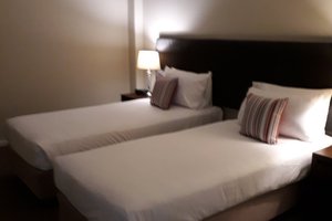 Room & Suite
