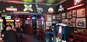 Richard's Bar (Chicago) - All You Need to Know BEFORE You Go