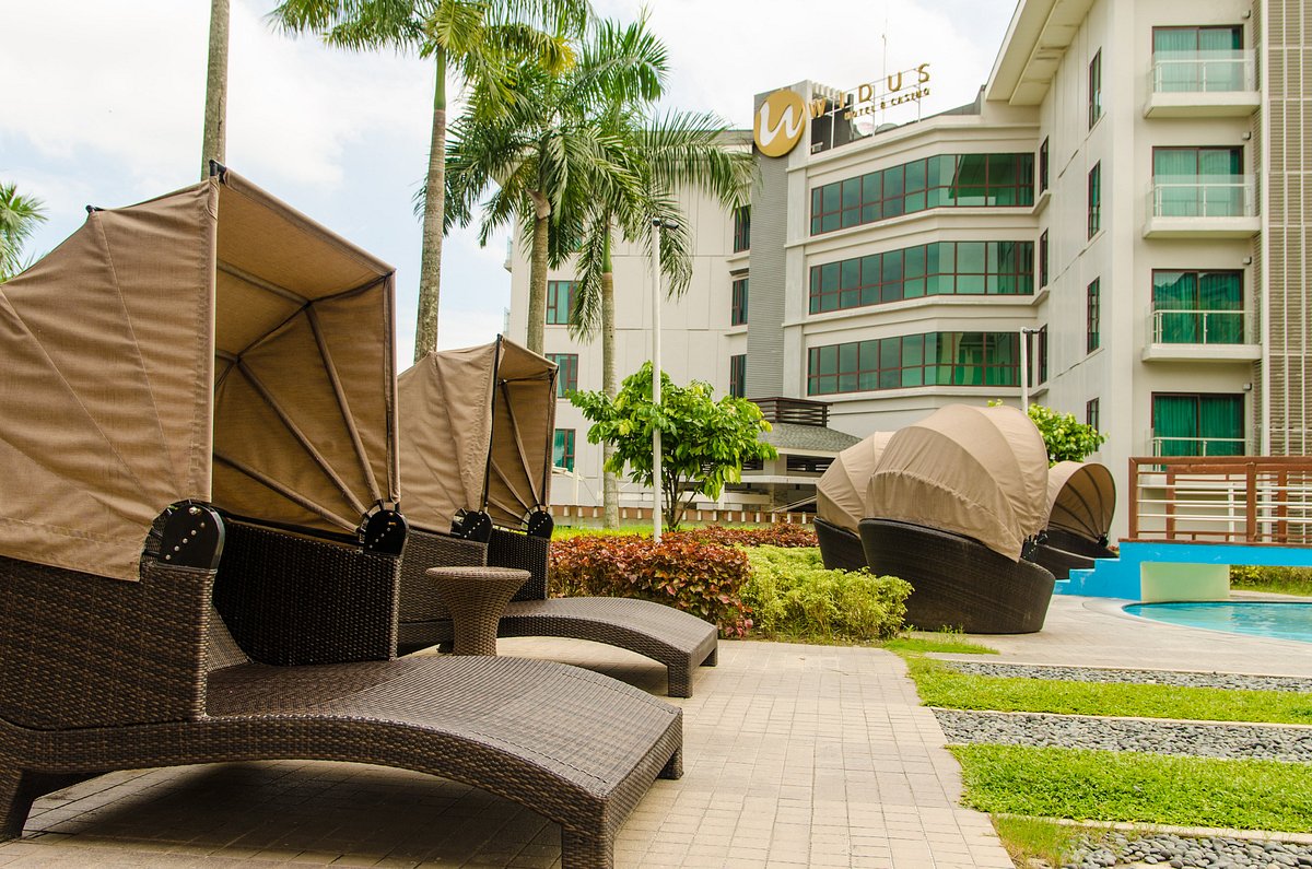 威杜斯賭場酒店，位於呂宋島的飯店