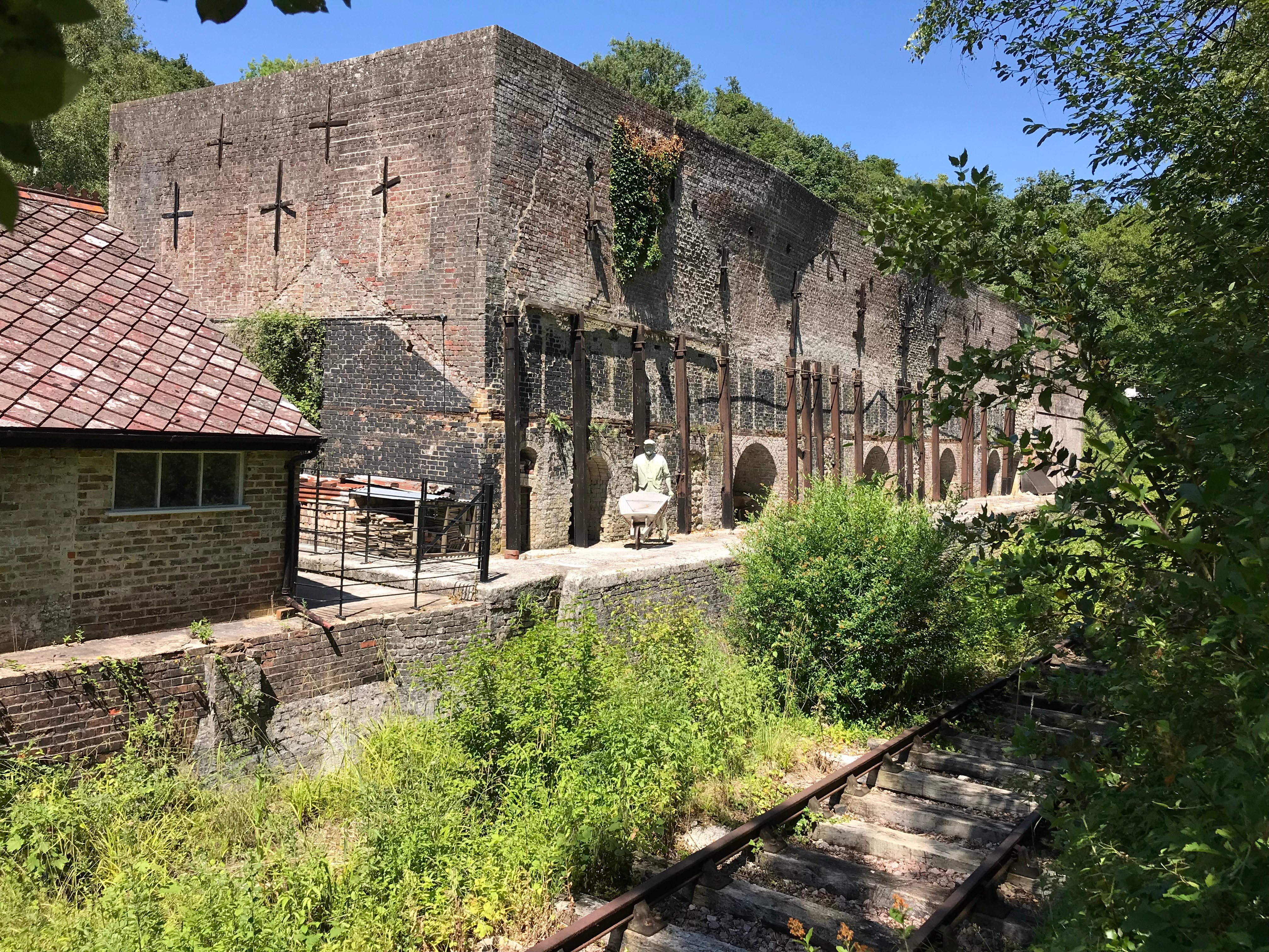 Amberley, England: All You Must Know Before You Go (2025