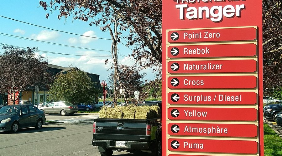 Tanger Outlet