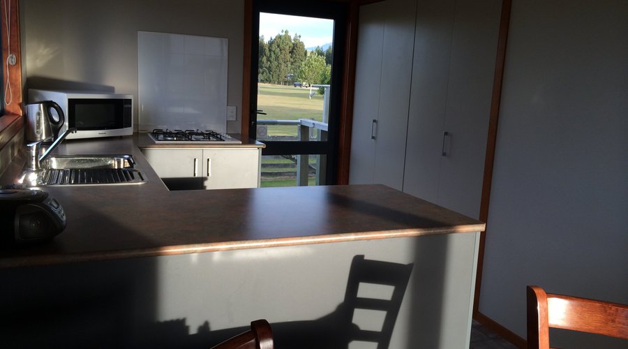 Open plan kitchen/dining area