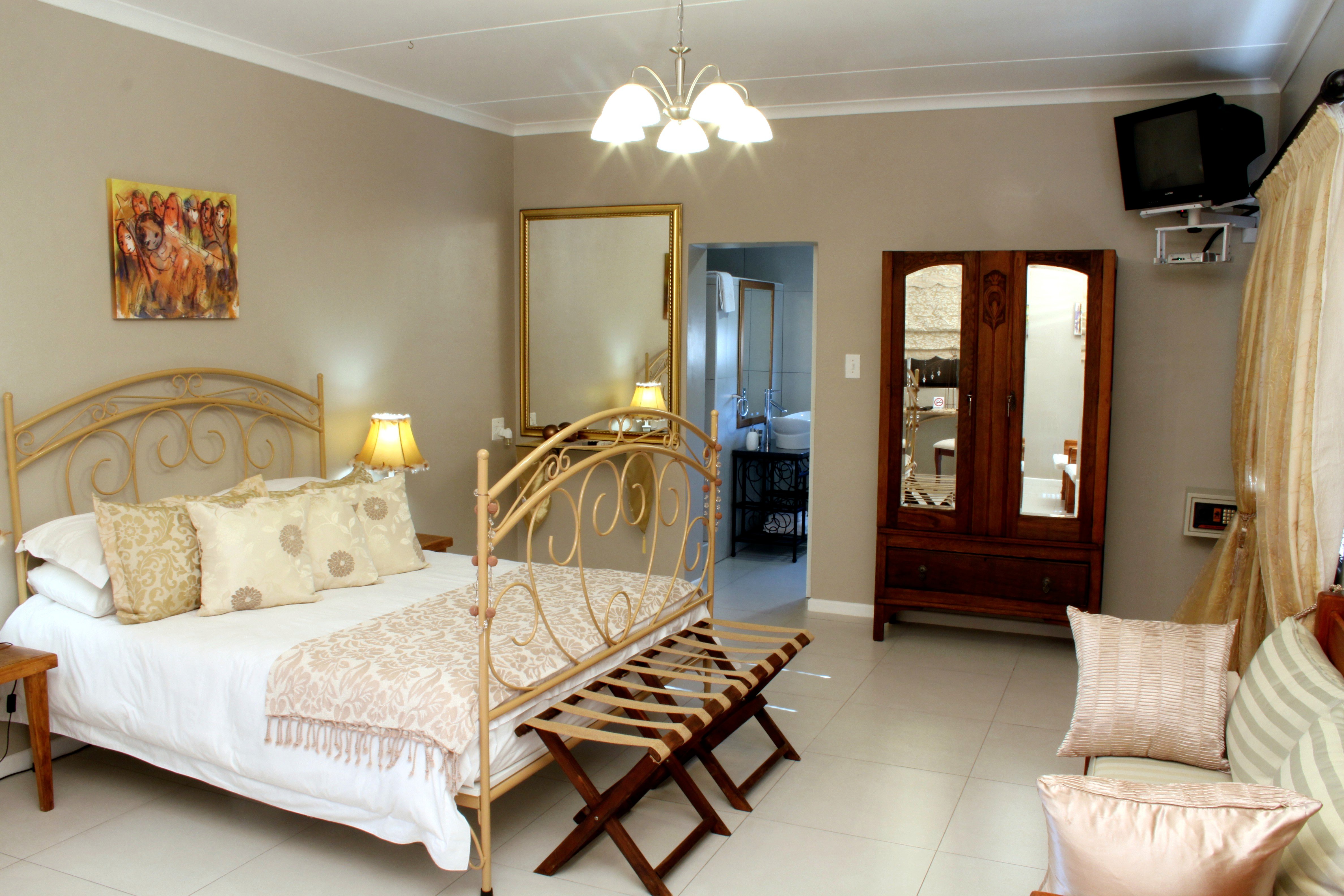 THE OLIVE TREE GUEST HOUSE - Guesthouse Reviews (Springbok, South ...