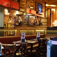 Fosters Hollywood dining area....