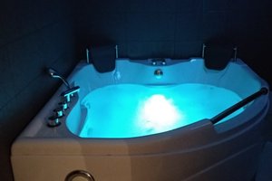 Room & Suite