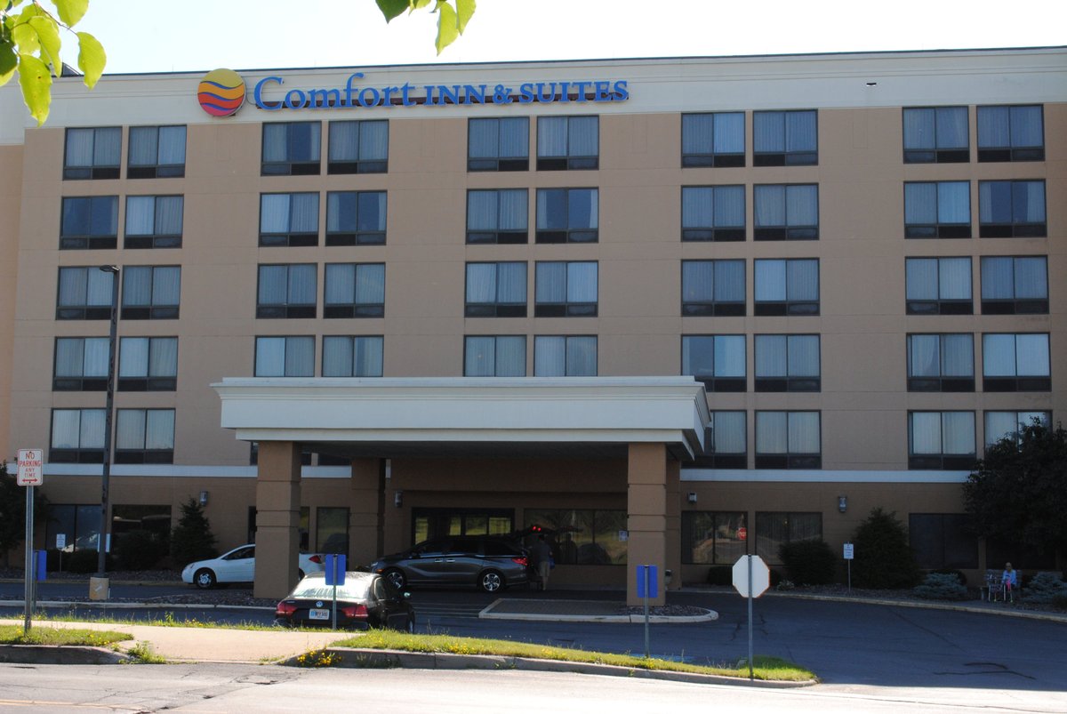 Comfort Inn & Suites Watertown - 1000 Islands – Frühstück: Fotos und ...