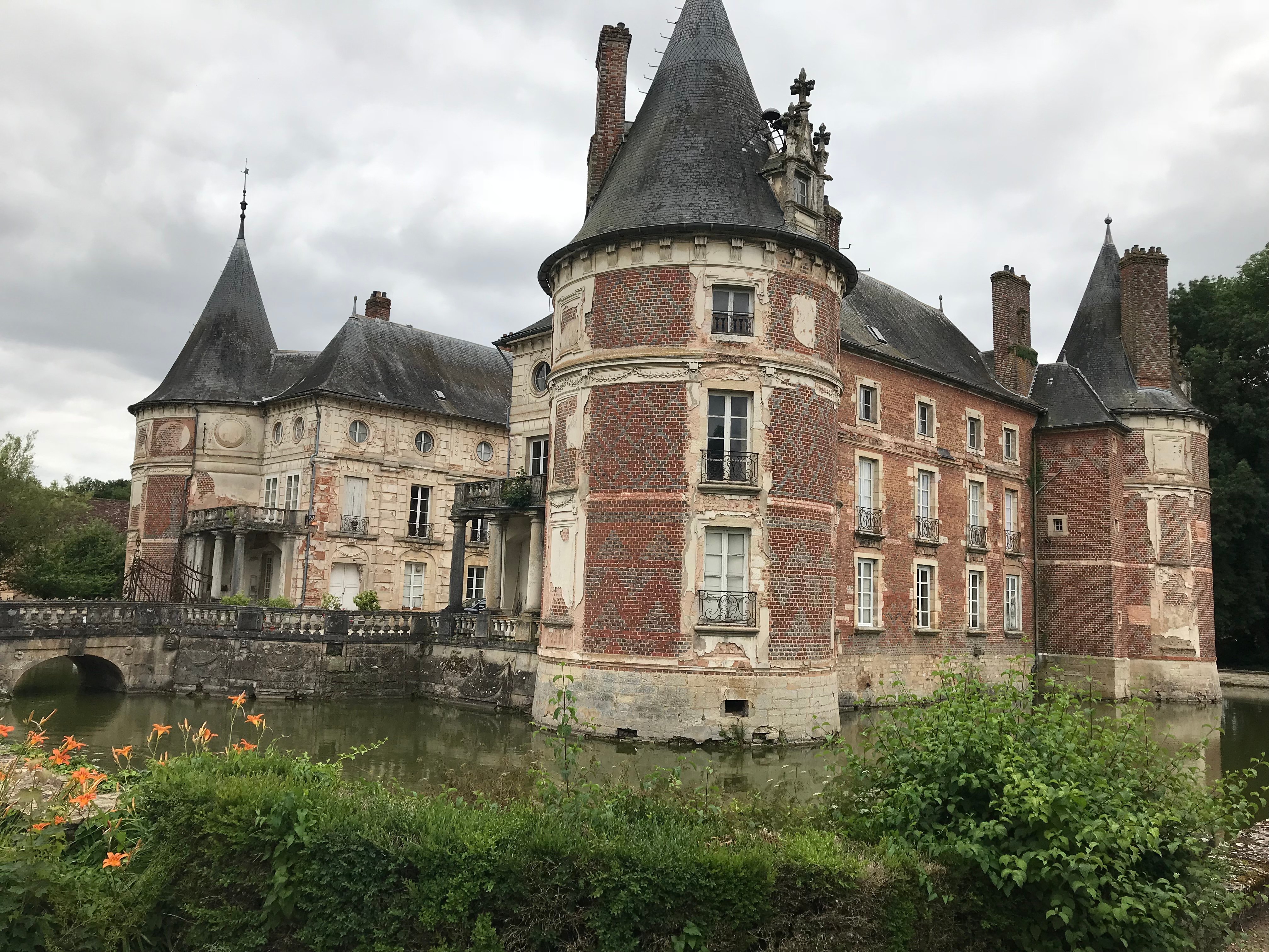 Chateau De Longecourt B&B (Longecourt-en-Plaine) : Tarifs 2021 Mis à ...