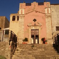 Facciata della struttura