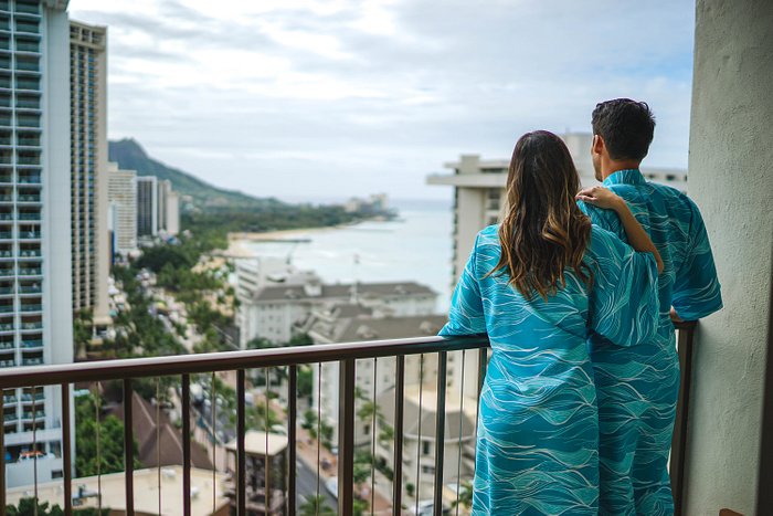 Outrigger Waikiki Beach Resort (Honolulu, HI): What to Know BEFORE You  Bring Your Family