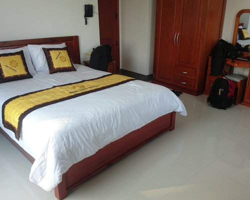 NINH CHU HOTEL $20 ($̶2̶6̶) - Prices & Inn Reviews - Khanh Hai, Vietnam