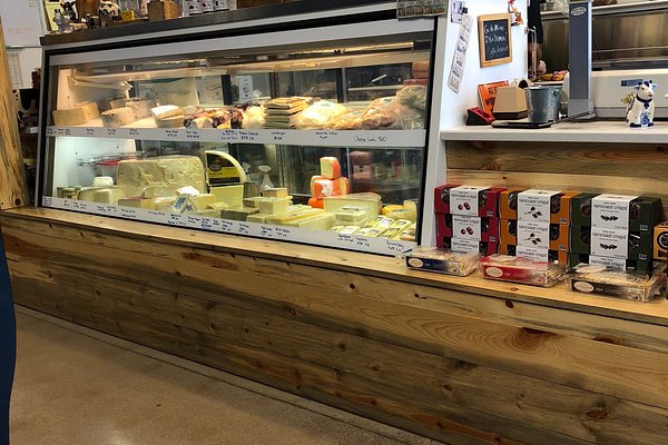 Clean and cool sandwich shop with a bar - Picture of Boardroom Deli,  Edwards - Tripadvisor