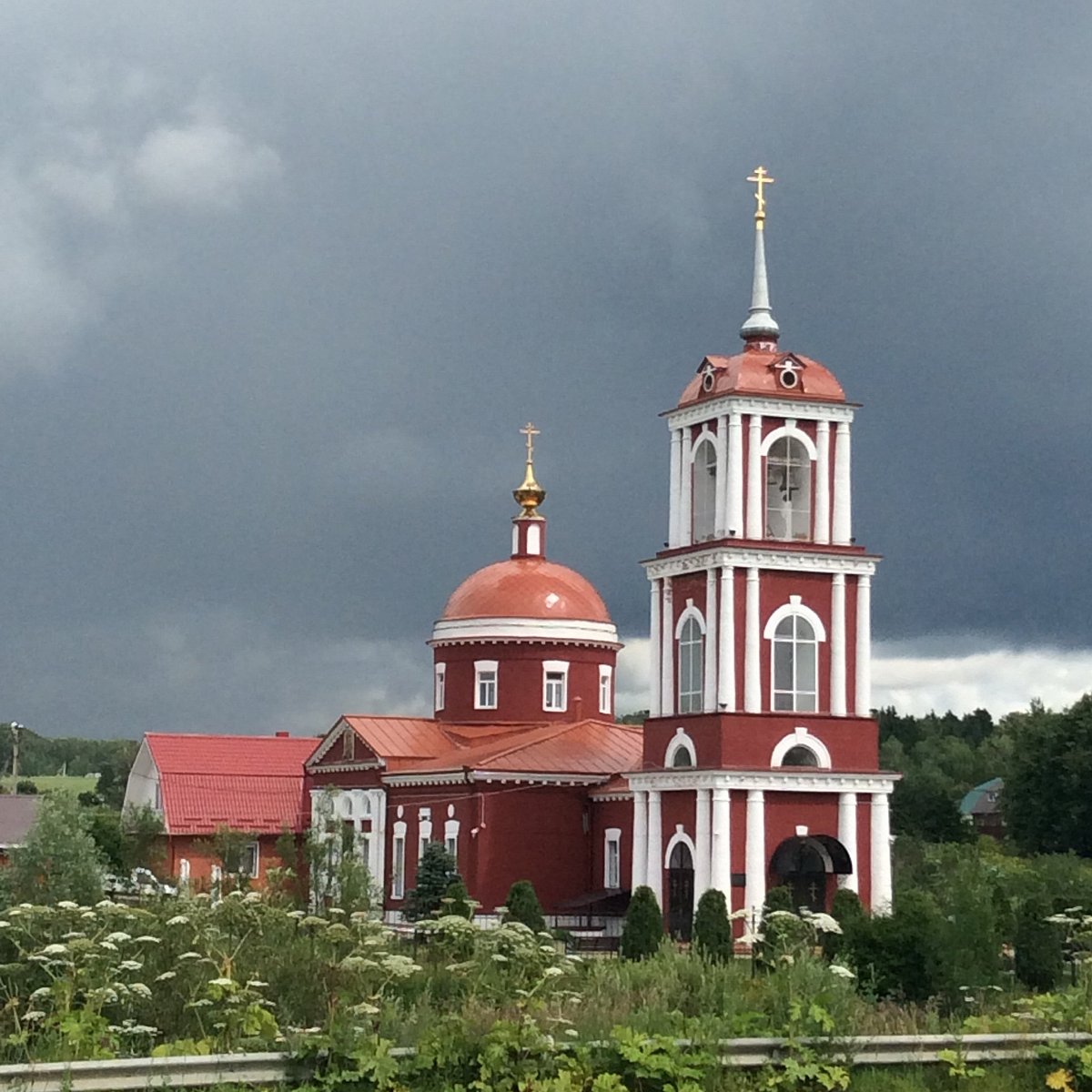 Храм село Алешино