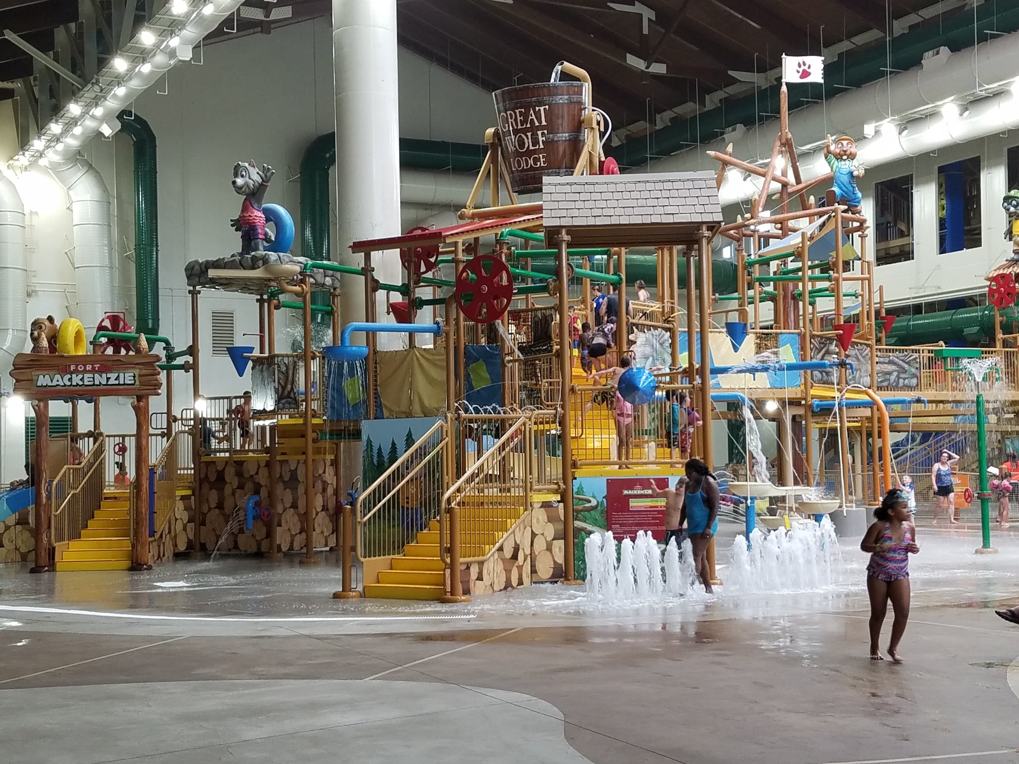 How Much Is A Great Wolf Lodge Day Pass The Family Vacation Guide   Water Slides 