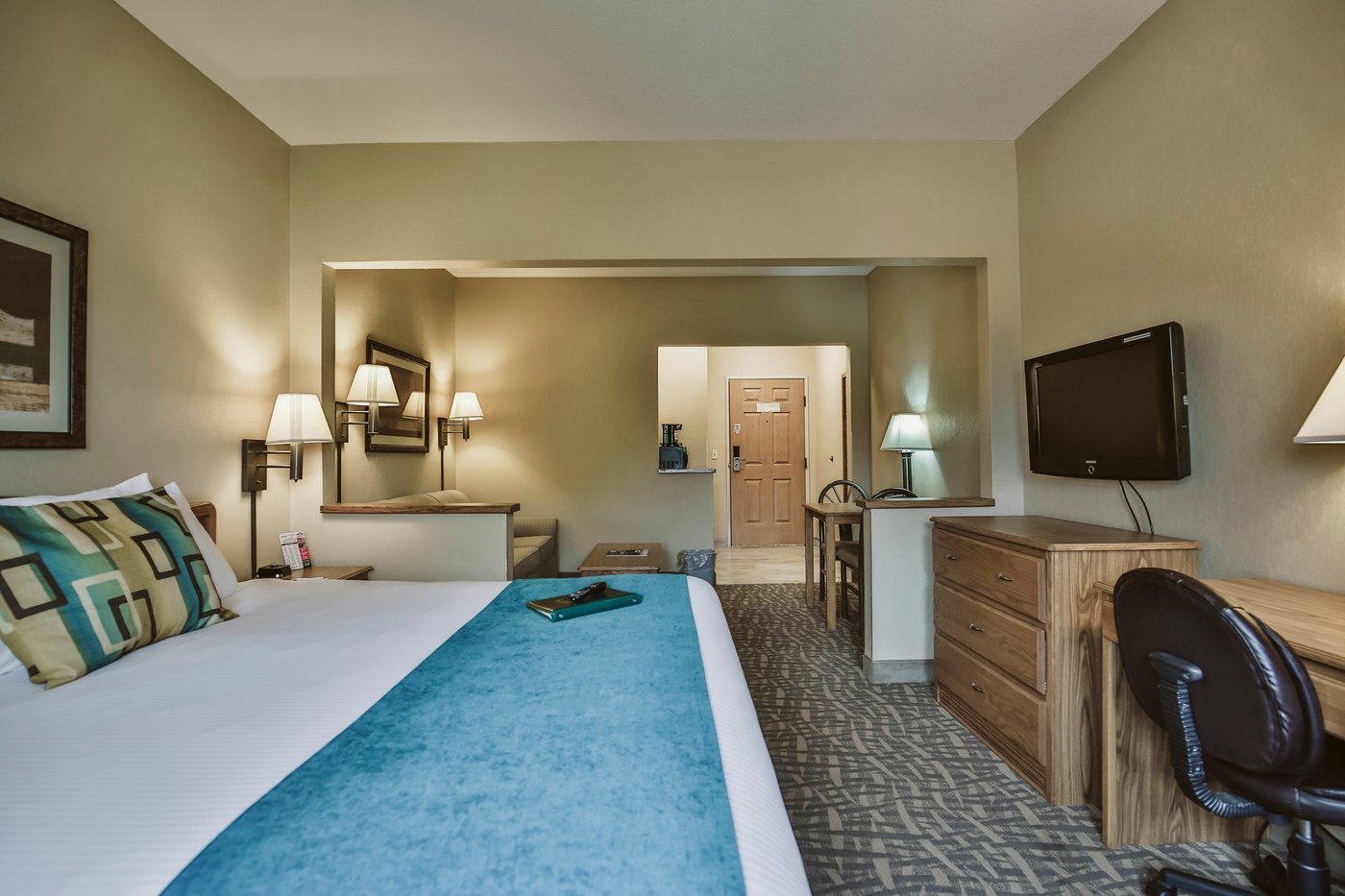 EverSpring Suites - UPDATED 2024 Prices, Reviews & Photos