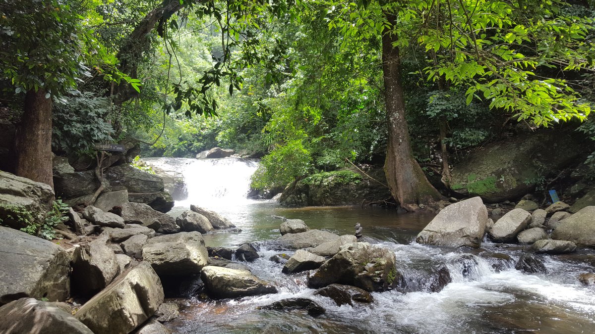 Pala-U Waterfall