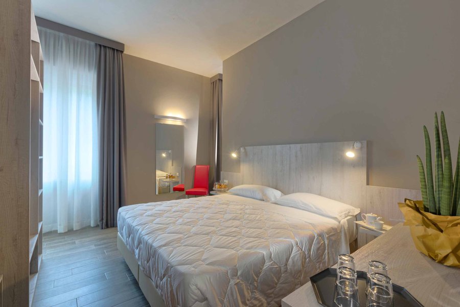 HOTEL TERME DI FRASASSI - Updated 2021 Prices, Inn Reviews, and Photos ...