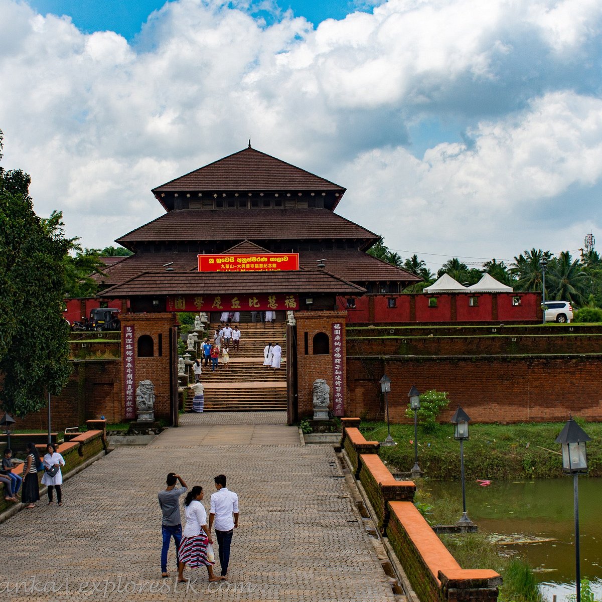 Templed отзывы. Храм Келания Шри Ланка.