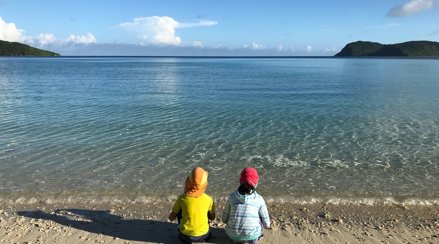 早朝のイダの浜
