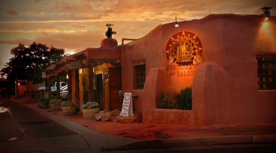 High Noon Restaurant & Saloon