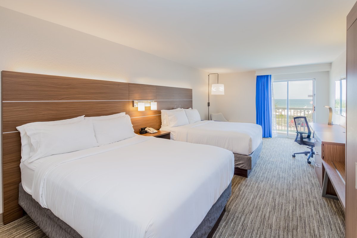 Holiday Inn Express Orange Beach-on The Beach, An Ihg Hotel $170 