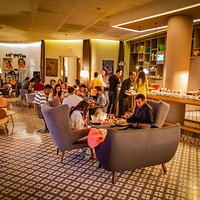 Bazz'Art Lounge, restaurant et bar à tapas