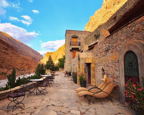 Canyon Lodge