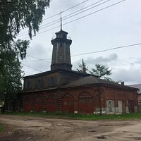вид на каланчу с улицы
