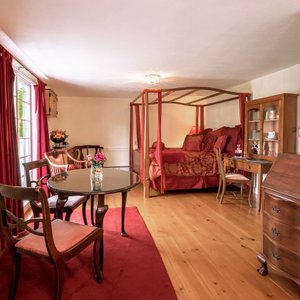 York King Deluxe Room