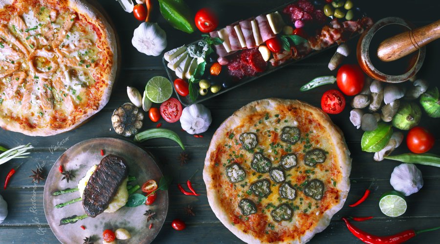 ENJOY THE GECKO'S PIZZA, ENJOY OUR PASSIONS..