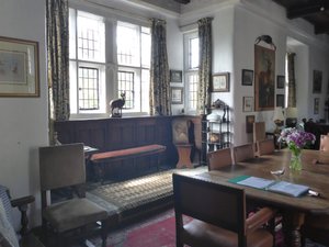 Room & Suite