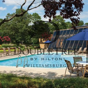 DoubleTree by Hilton Hotel Williamsburg in Williamsburg