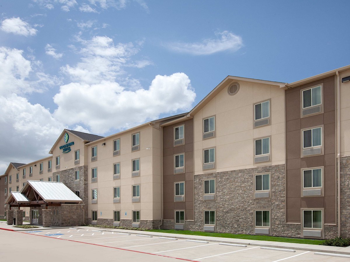 hotels in mansfield tx hiring