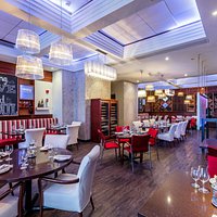 La Cava Restaurant