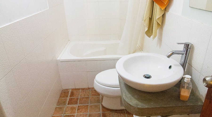 Baño completo en habitaciones