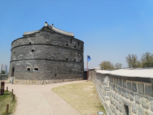 Suwon, South Korea: Impressive fortress is like a mini Great Wall