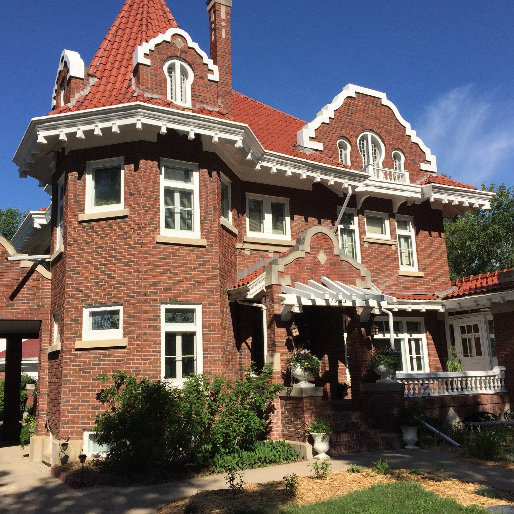 KEYHOLE CASTLE BED AND BREAKFAST - B&B Reviews (Prince Albert ...