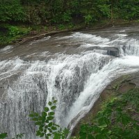 白扇の滝