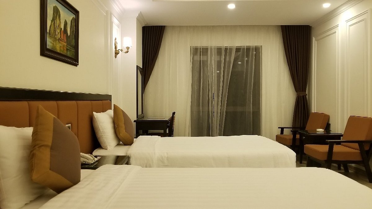Galaxy Hạ Long Hotel, hotel em Halong Bay