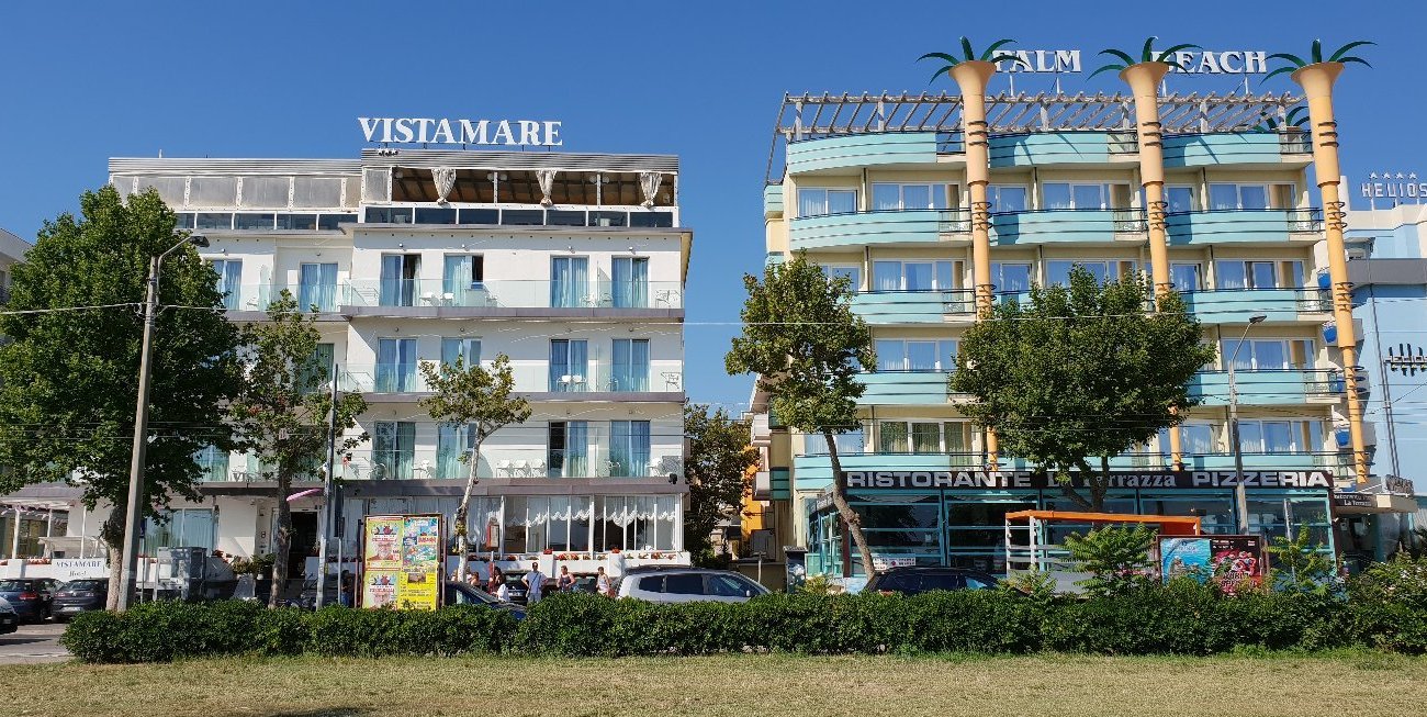 Hotel Vistamare image