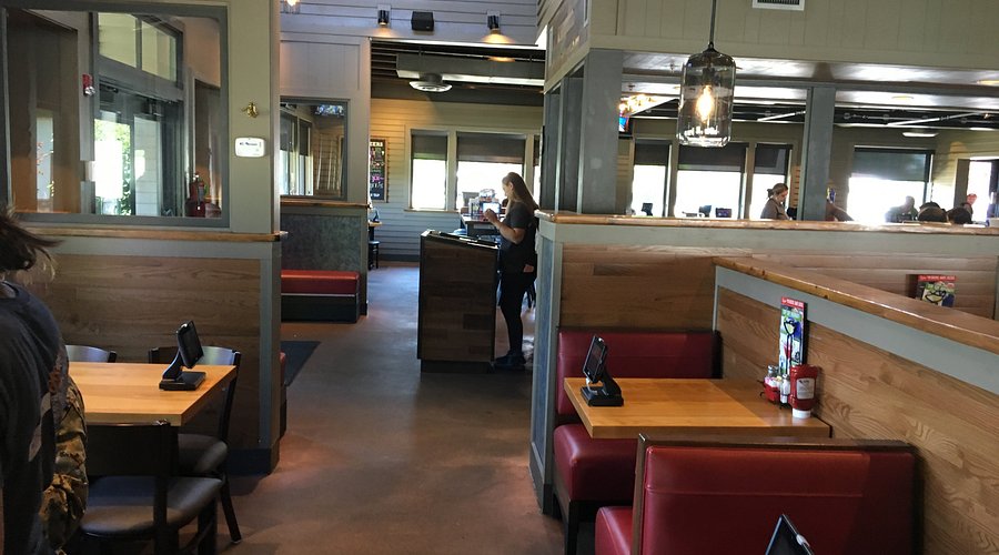 Chili's Grill & Bar
