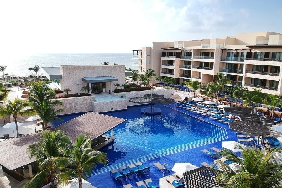 HIDEAWAY AT ROYALTON RIVIERA CANCUN, AN AUTOGRAPH COLLECTION ALL ...