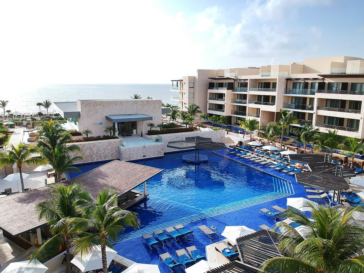 Hideaway at Royalton Riviera Cancun, An Autograph Collection All-Inclusive Resort &amp; Casino, hotell i Puerto Morelos