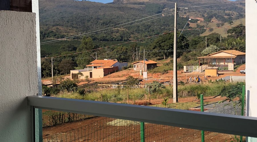 Vista do apto 6 para o Morro do Chapéu