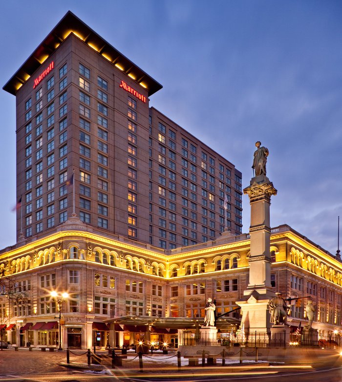 LANCASTER MARRIOTT AT PENN SQUARE $140 ($̶1̶9̶0̶) - Updated 2023 Prices ...