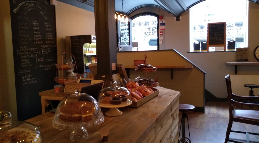 A rustic coffee shop on Water Street situated in the buliding of Oriel Chambers