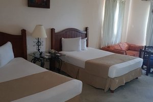 Room & Suite