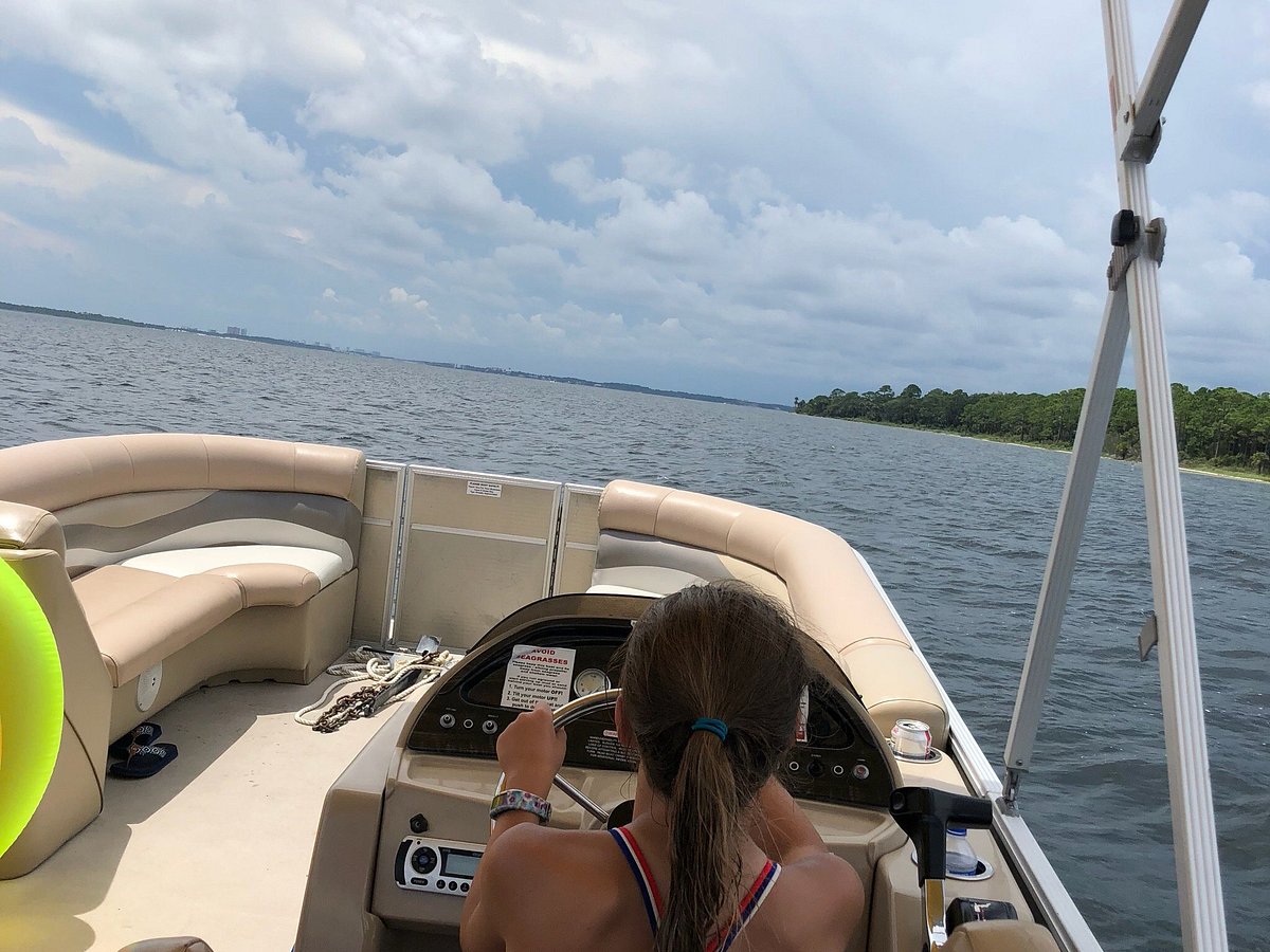 Rent a Pontoon Boat to Shell Island - Vagabond3