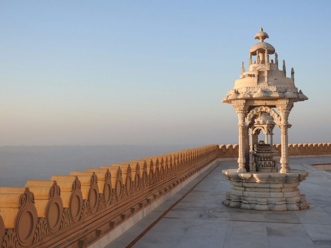 File:Taleti during Fagan Feri at Shatrunjay Theerth, Palitana, Bhavnagar,  Gujarat.jpg - Wikimedia Commons