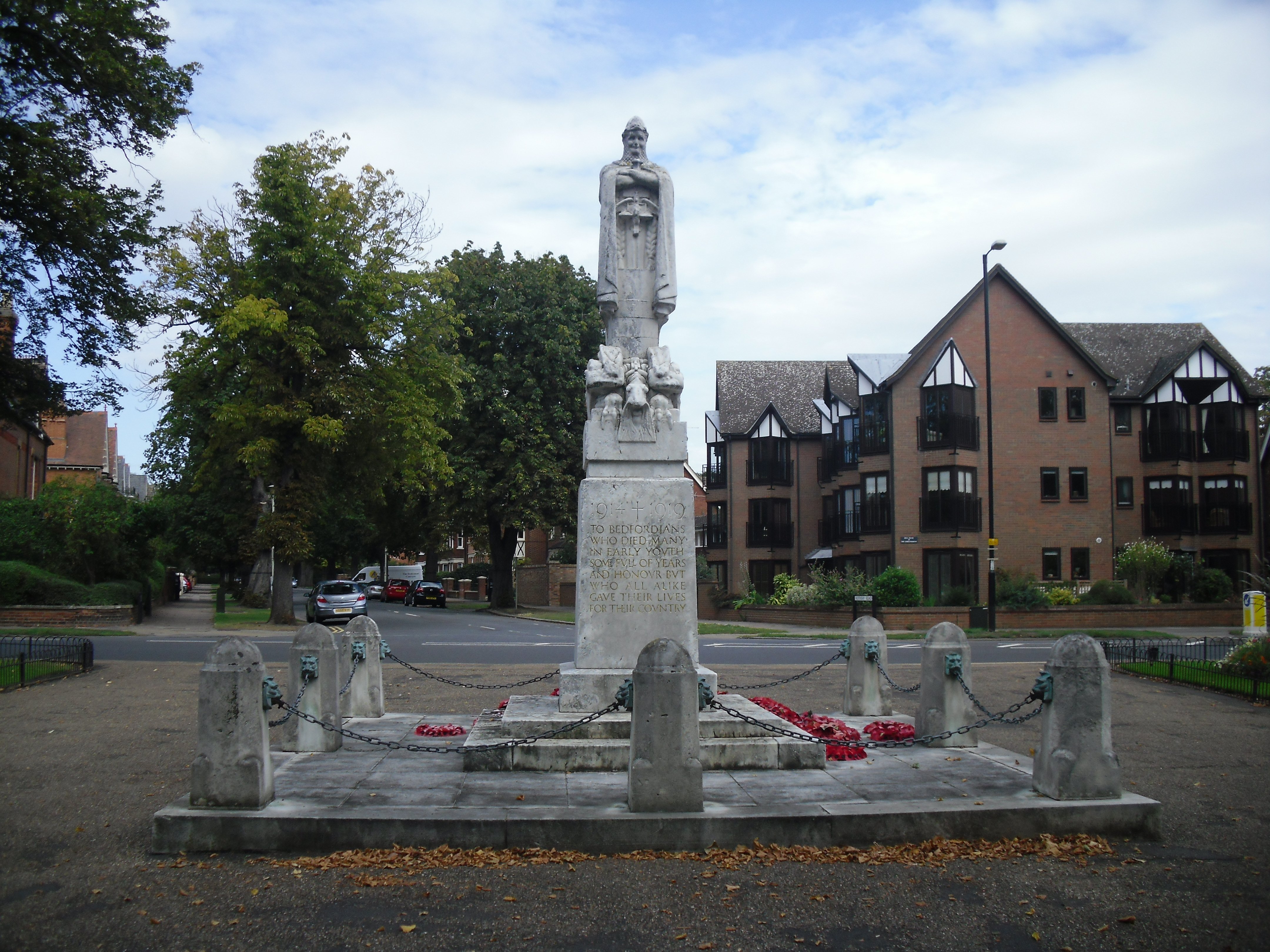 BEDFORD WAR MEMORIAL - Qué SABER Antes De Ir (2024)