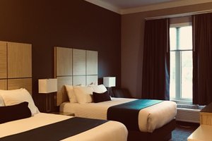Room & Suite